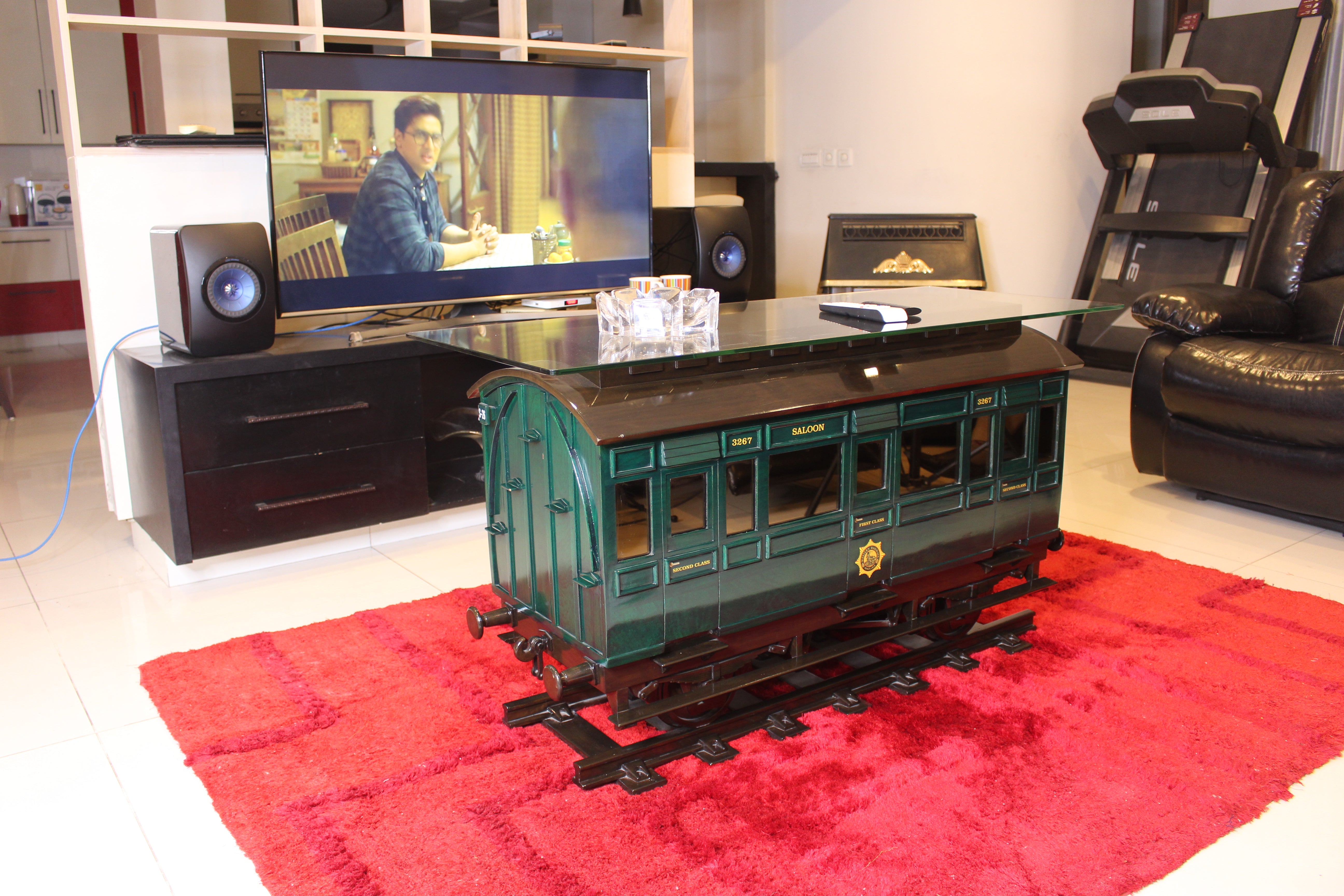 Cnt Table Set Train Table (CNT 03)