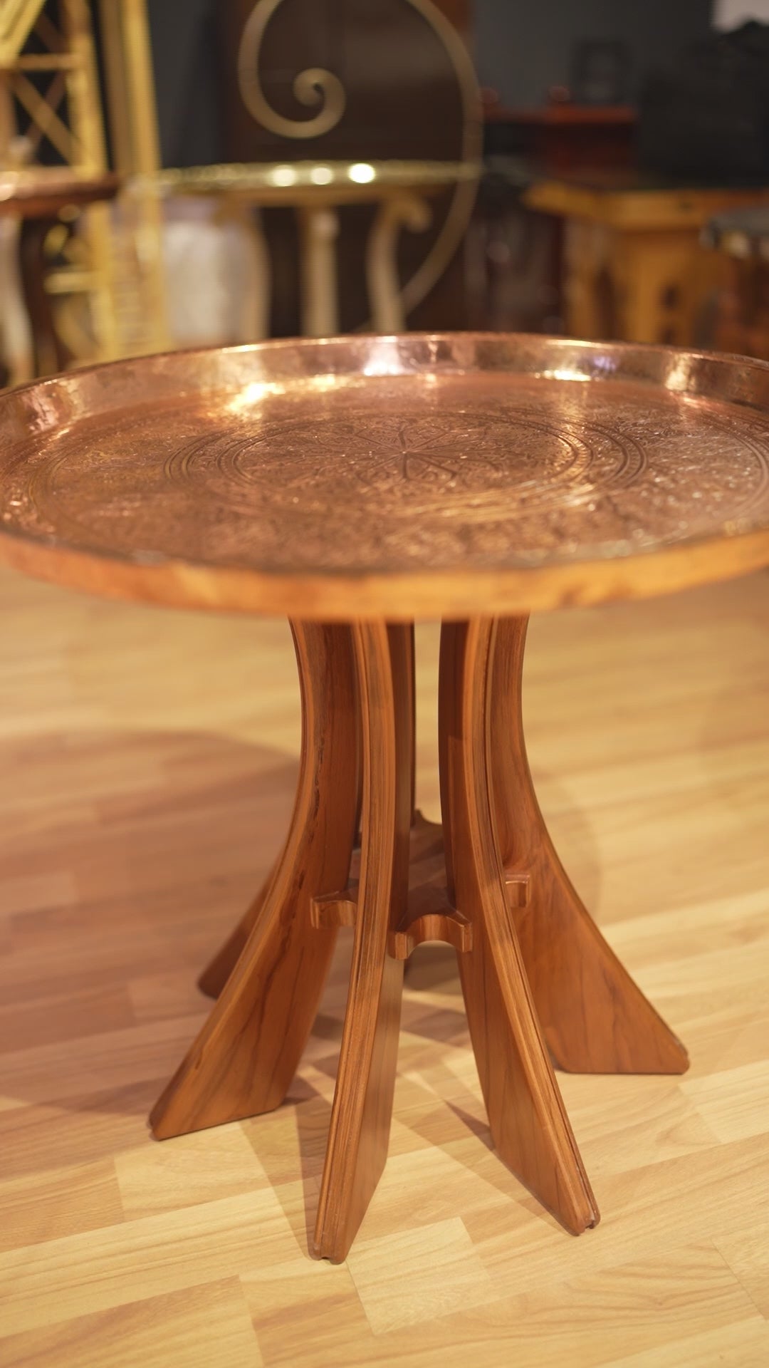 Qalamzani Thaal Table (MT 02)